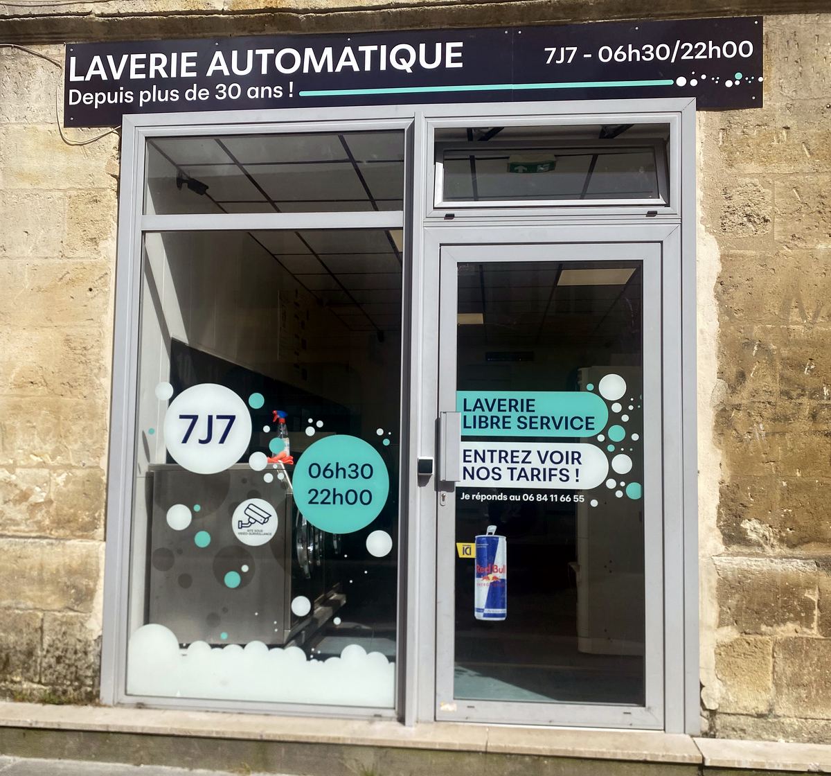 La Laverie de la Somme — 34 cours de la Somme, Bordeaux Devanture de La Laverie de la Somme, laverie automatique au 34 cours de la Somme à Bordeaux, ouverte 7j/7 de 6h30 à 22h